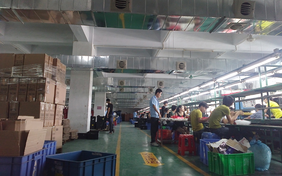 模具厂房降温方案